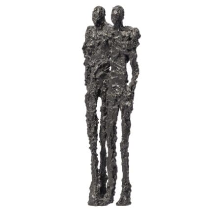 Romantische Skulpturen zum Thema Liebe, Verbundenheit und Freundschaft Kunstwerke affiliate Bronzeskulptur "To Embrace" von Ann Vrielinck