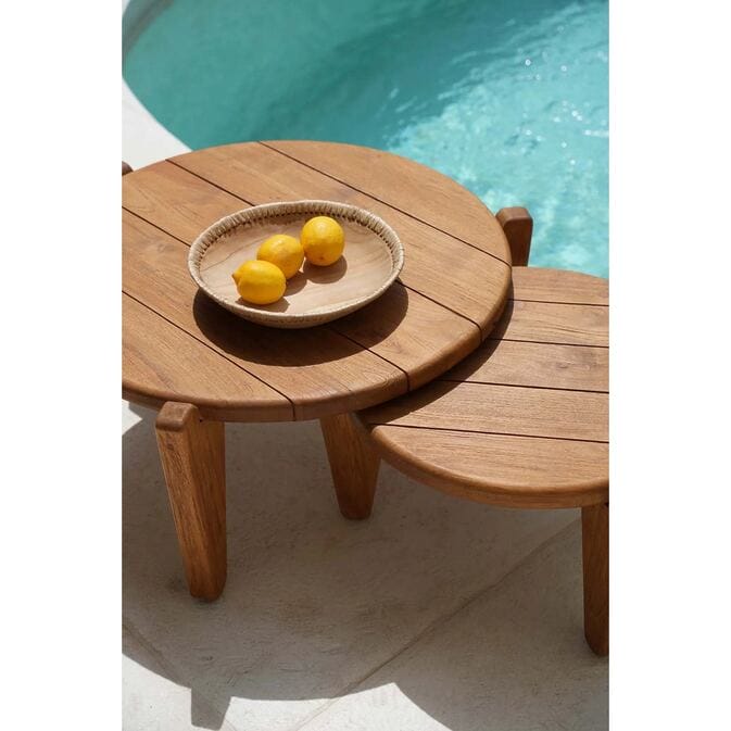 Dreibeiniger Wabi-Sabi Couchtisch "Seseh" aus recyceltem Teakholz (Größe: S) – Bild 5