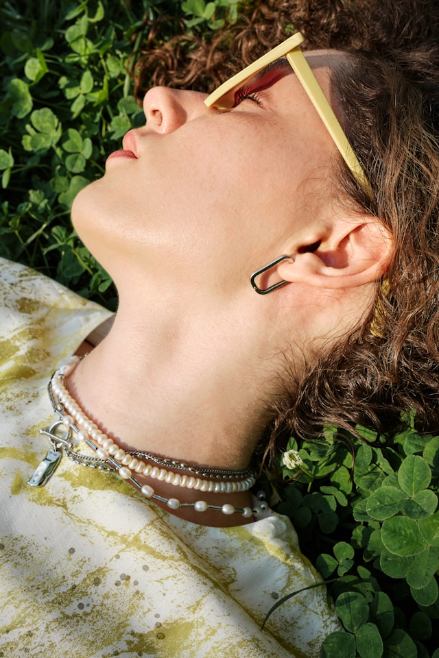 Materialmix beim Schmuck bleibt angesagt