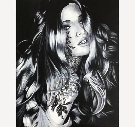 Fotorealistisches Frauenportrait "Flower Tattoo" (2020) von Glenys Flint, Acryl auf Leinwand