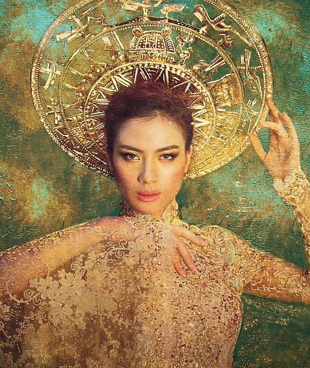 Photographie d&#39;art peint à la main &quot;The Saint Temple&quot; (2025) par Viet Ha Tran